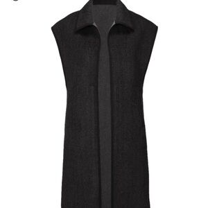 NWOT Cabi Novel Vest. Charcoal gray herringbone. Size M/L.